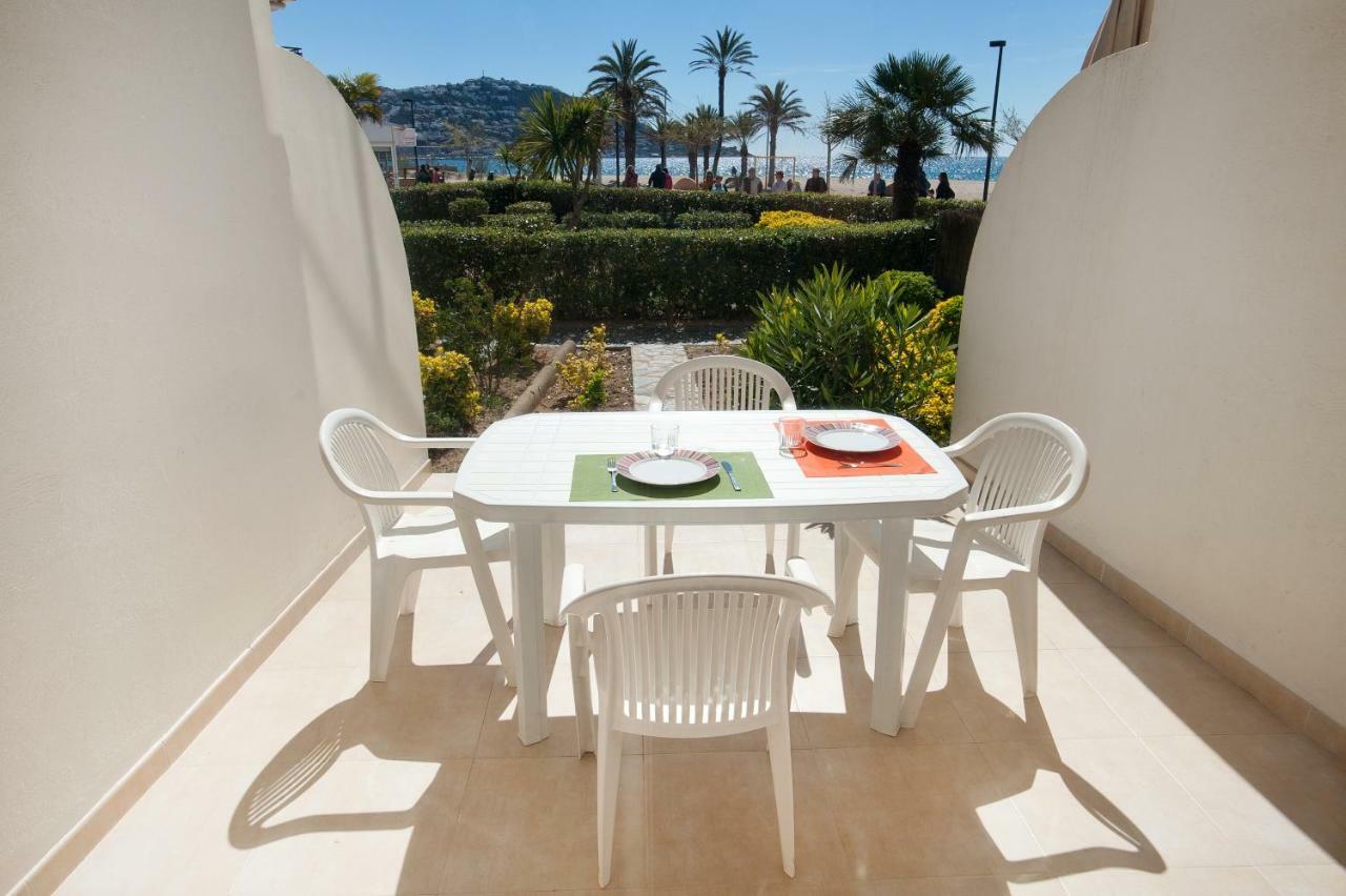 Apartamento A Pie De Playa, Climatizado Y Parking Roses Exterior photo