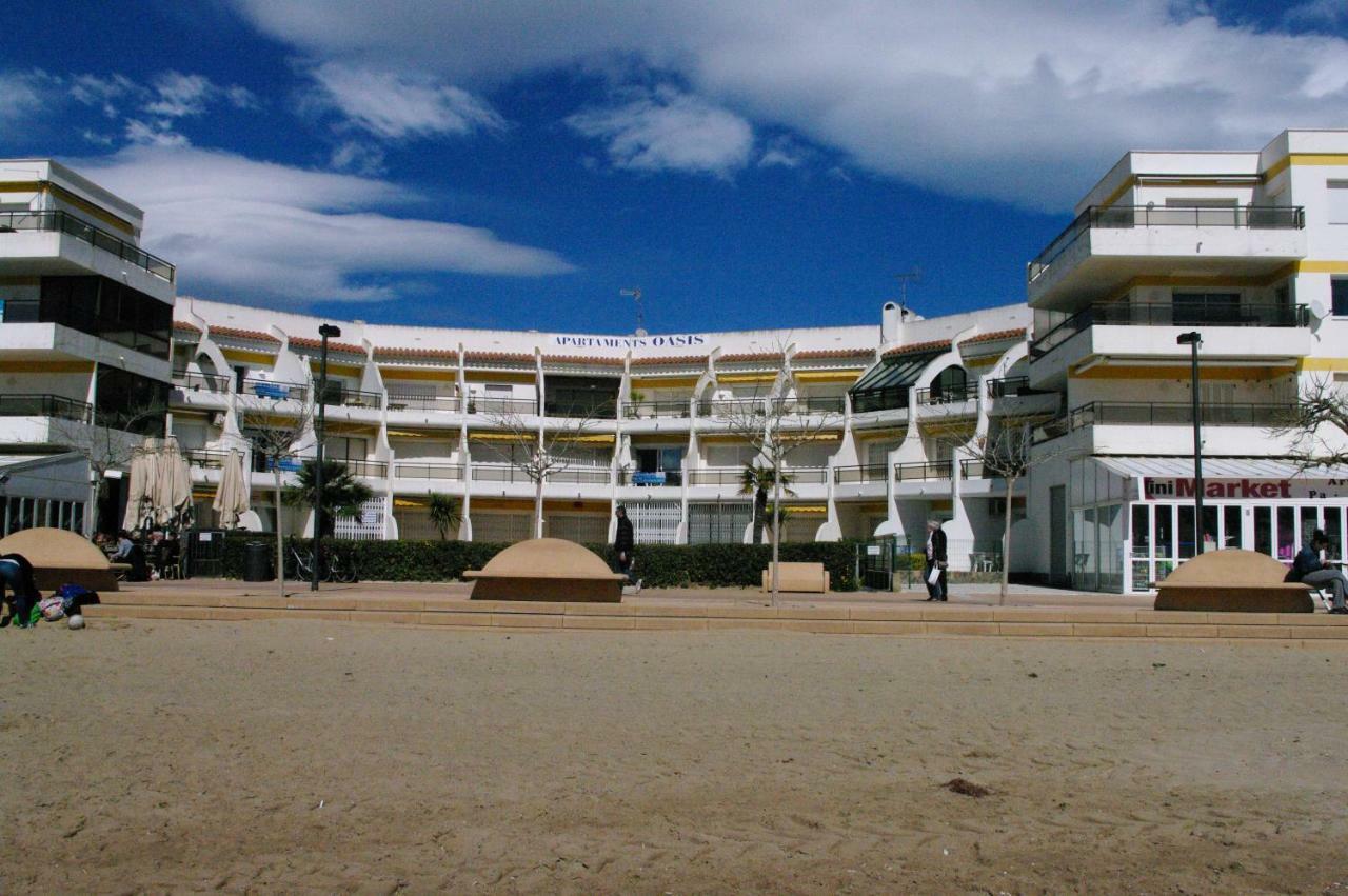Apartamento A Pie De Playa, Climatizado Y Parking Roses Exterior photo